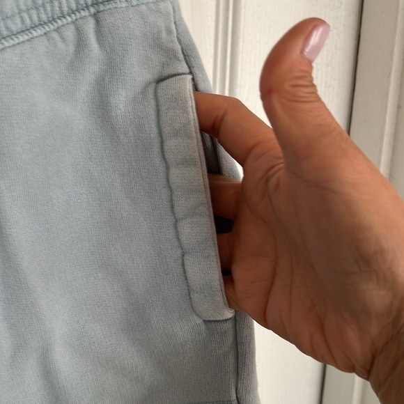 Mini Boden Garment Dyed Shorts Blue - Picture 3 of 4